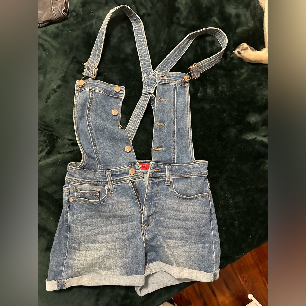 Guess Shortalls/Overalls